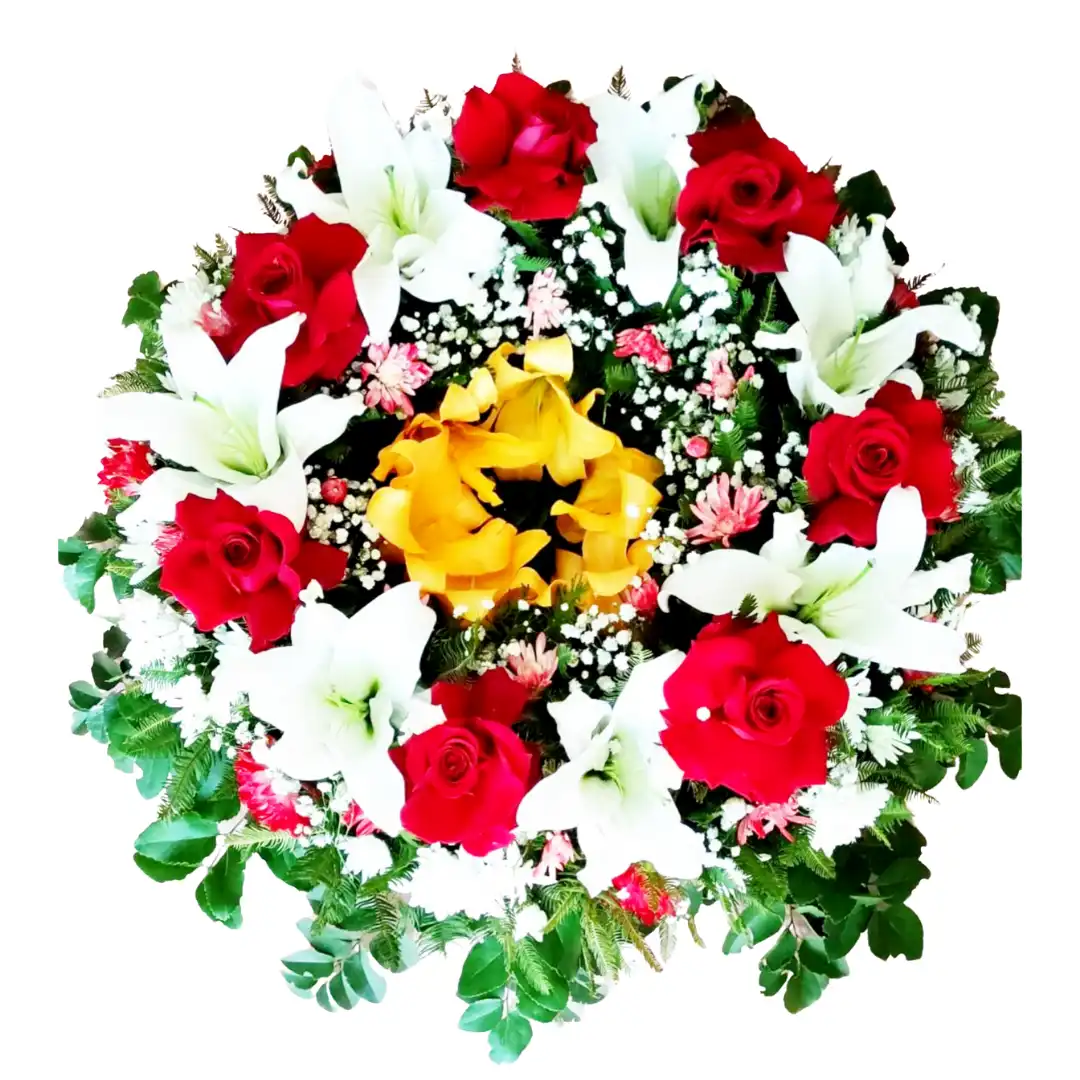 107 Corona Redonda Rosas Rojas y Lilium Blanco - Imagen 1